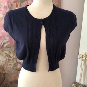 Carolina Herrera blue cropped sweater. S.